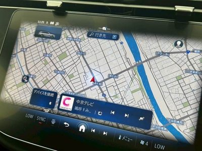 MERCEDES-BENZ E-CLASS WAGON - 4