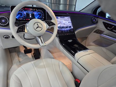 2025 Mercedes-BENZ EQE thumbnail 20