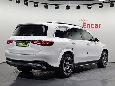 MERCEDES-BENZ GLS - 4