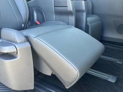 2025 Toyota ALPHARD 缩略图 46