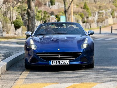 FERRARI CALIFORNIA - 4