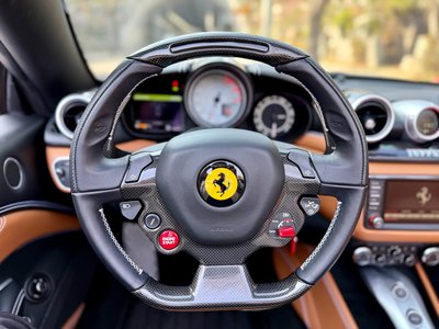 FERRARI CALIFORNIA - 9
