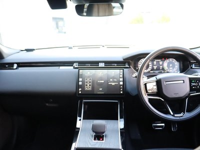 LAND ROVER RANGE ROVER VELAR - 8