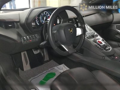 LAMBORGHINI AVENTADOR - 3