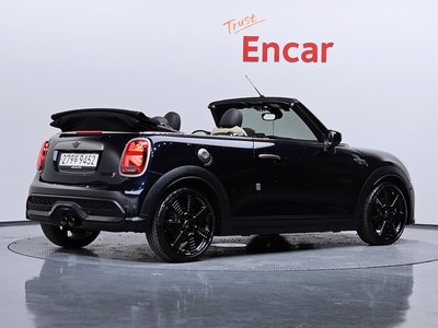 MINI CONVERTIBLE - 3