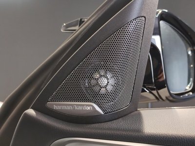صورة مصغرة 46 لـ 2025 BMW M4 COUPE