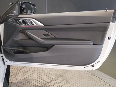 صورة مصغرة 45 لـ 2025 BMW M4 COUPE
