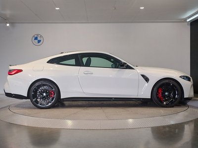 صورة مصغرة 11 لـ 2025 BMW M4 COUPE