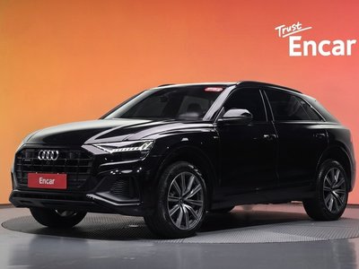 2021 AUDI Q8 照片 1