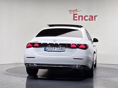 MERCEDES-BENZ E-CLASS - 3