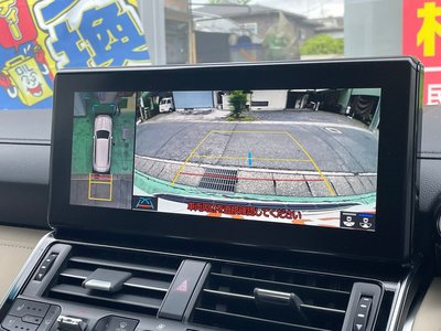 TOYOTA LAND CRUISER 300 - 8