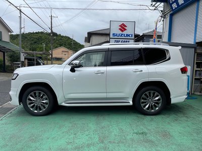 صورة مصغرة 67 لـ 2023 Toyota LAND CRUISER 300