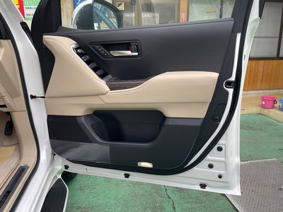 صورة مصغرة 34 لـ 2023 Toyota LAND CRUISER 300