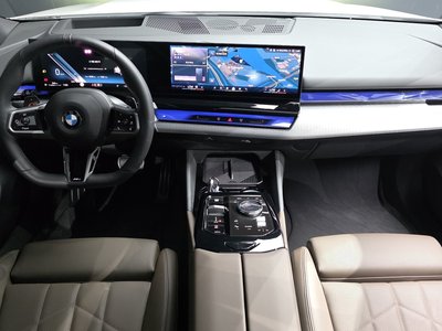 2025 BMW 5 SERIES 照片 5