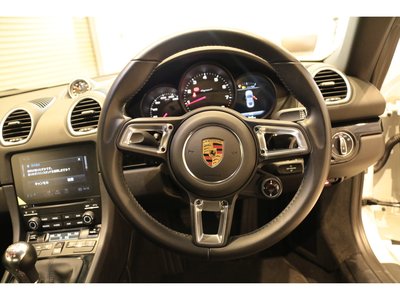 صورة مصغرة 21 لـ 2021 Porsche 718