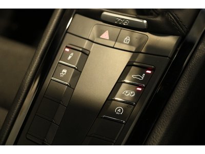 صورة مصغرة 27 لـ 2021 Porsche 718