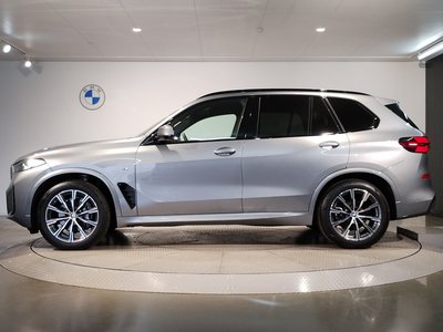 2025 BMW X5 — фото 7