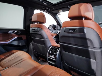 2025 BMW X5 — миниатюра 50