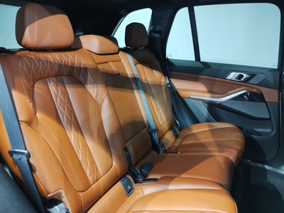 2025 BMW X5 — миниатюра 40