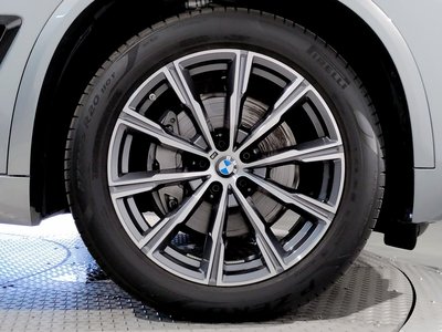 2025 BMW X5 — миниатюра 23