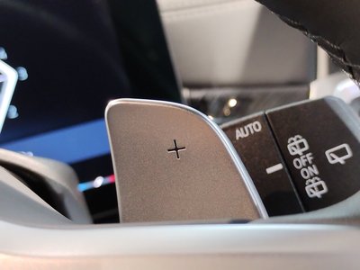 2025 BMW X5 — миниатюра 76