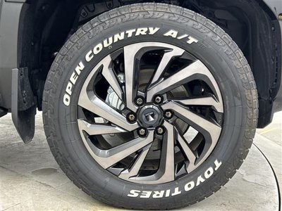 TOYOTA LAND CRUISER 250 - 5