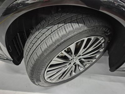 2025 Lexus RX — миниатюра 18