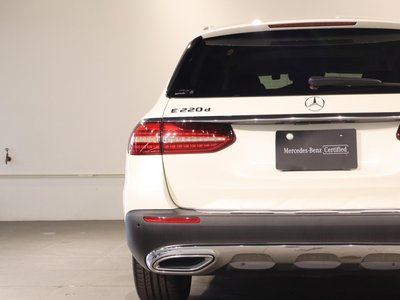 صورة مصغرة 21 لـ 2022 Mercedes-BENZ E-CLASS