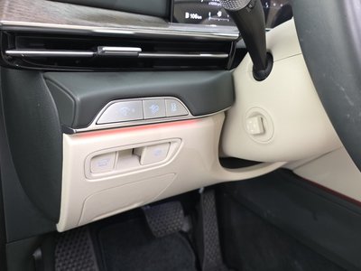2024 Genesis GV80 thumbnail 32