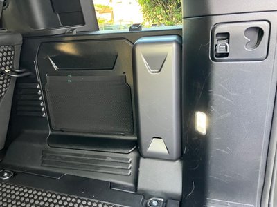 2025 LAND Rover DEFENDER — миниатюра 121