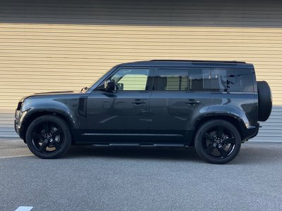 LAND ROVER DEFENDER - 4