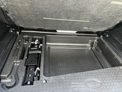 2025 LAND Rover DEFENDER — миниатюра 123
