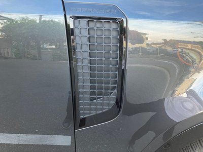 2025 LAND Rover DEFENDER — миниатюра 140