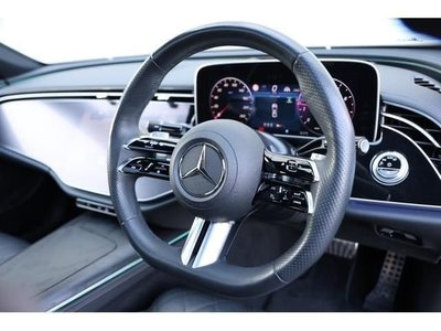 MERCEDES-BENZ E-CLASS - 4