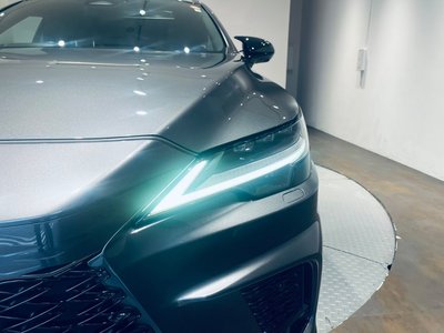 LEXUS RX - 8