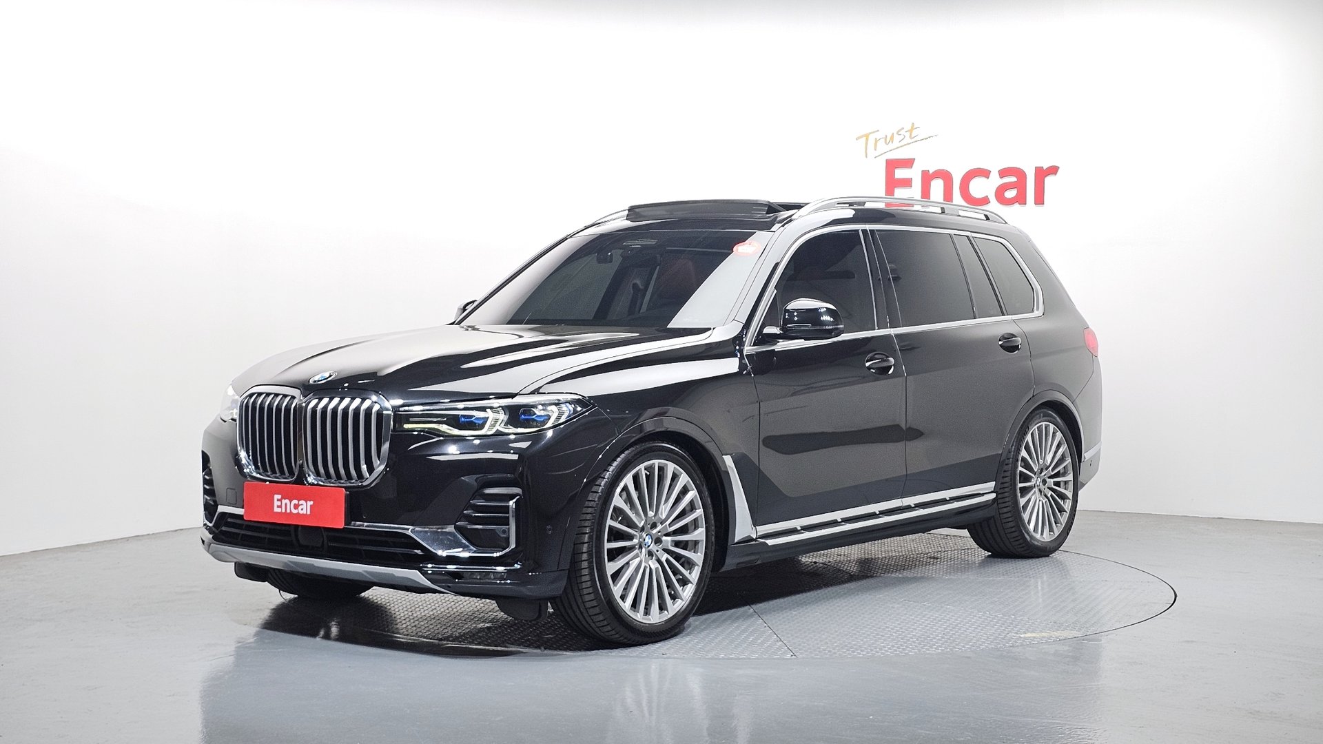 BMW X7 - View 1