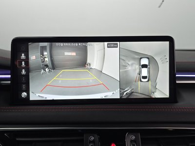 2021 Genesis THE NEW G70 thumbnail 15