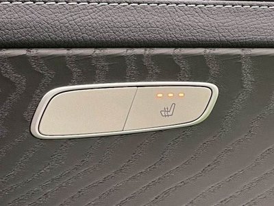 MERCEDES-BENZ E-CLASS - 8