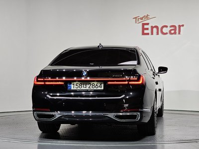 BMW 7 SERIES - 4