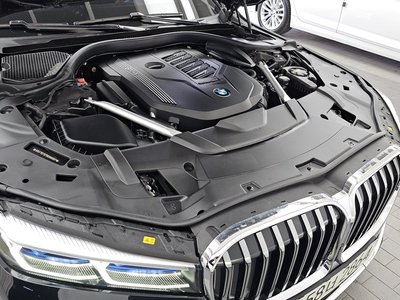 BMW 7 SERIES - 7