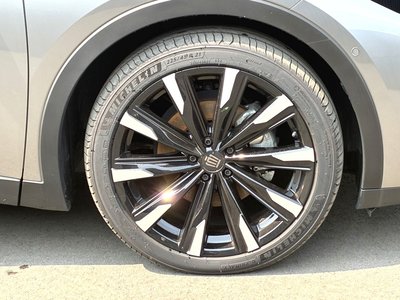 صورة مصغرة 41 لـ 2024 Toyota CROWN CROSSOVER