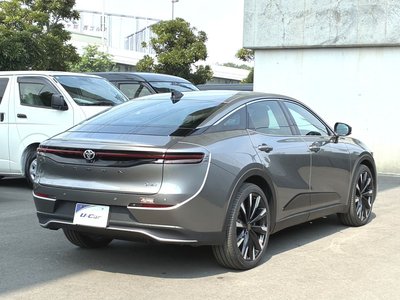 صورة مصغرة 32 لـ 2024 Toyota CROWN CROSSOVER