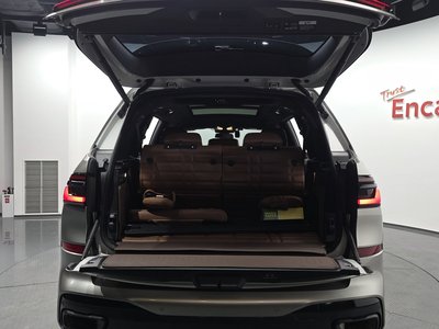 2025 BMW X7 — миниатюра 27
