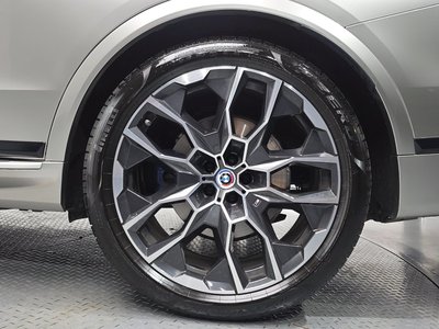 BMW X7 - 9
