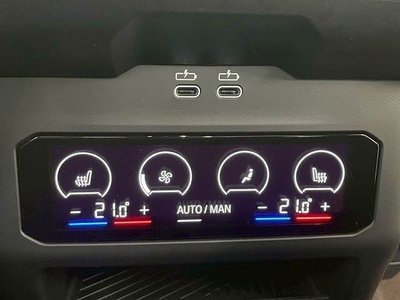 2024 BMW 5 SERIES SEDAN 照片 5