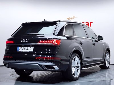 AUDI Q7 - 3
