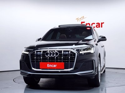 AUDI Q7 - 2