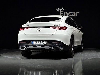 MERCEDES-BENZ GLC - 3
