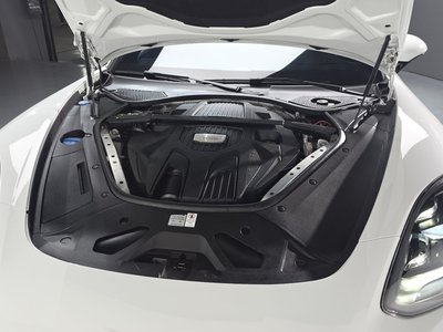 PORSCHE PANAMERA - 7