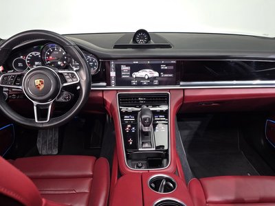 PORSCHE PANAMERA - 5